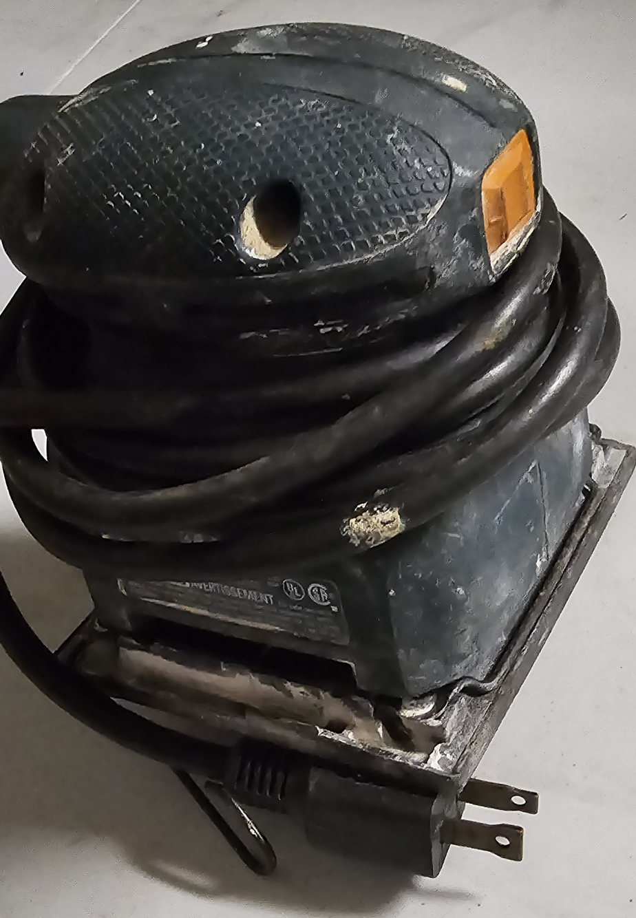 Black & Decker Power Sander - photo 2