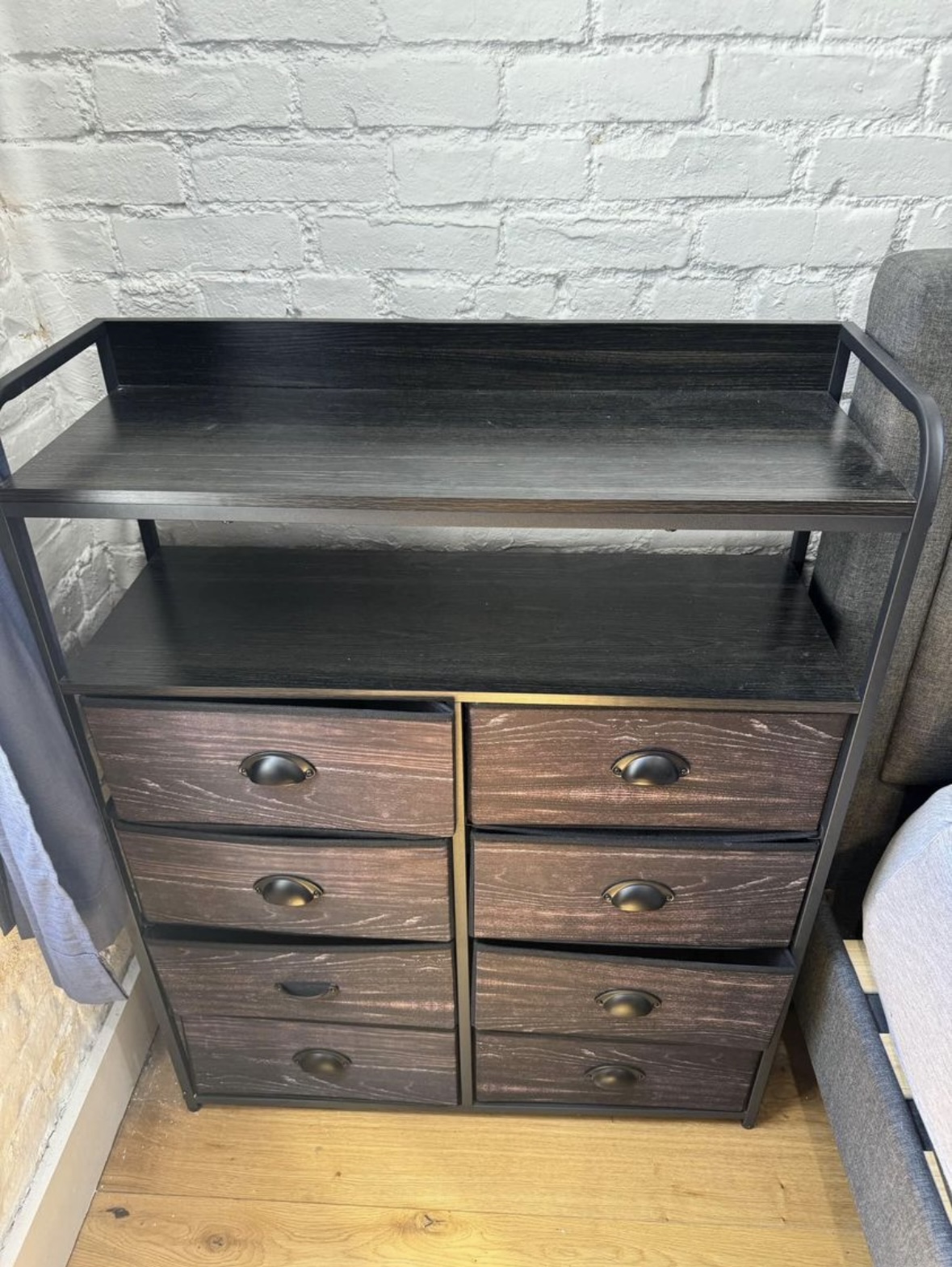 Dresser - photo 2