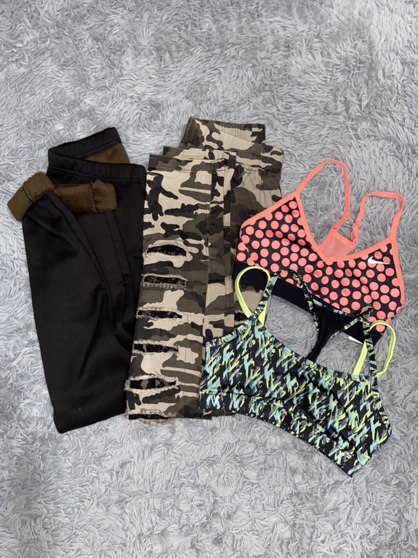 xs clothes bundle thumbnail