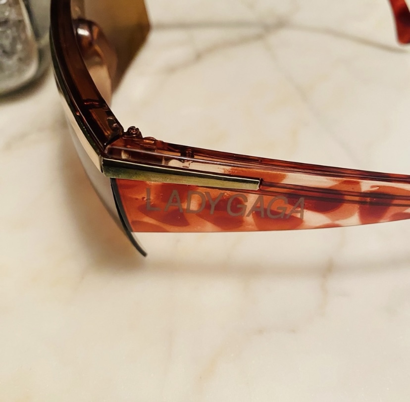 Lady Gaga sunglasses ⚽️ #west image indicator(3)