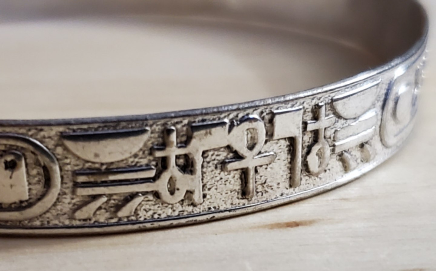 Vtg. Mexico Sterling Bangle Bracelet image indicator(4)