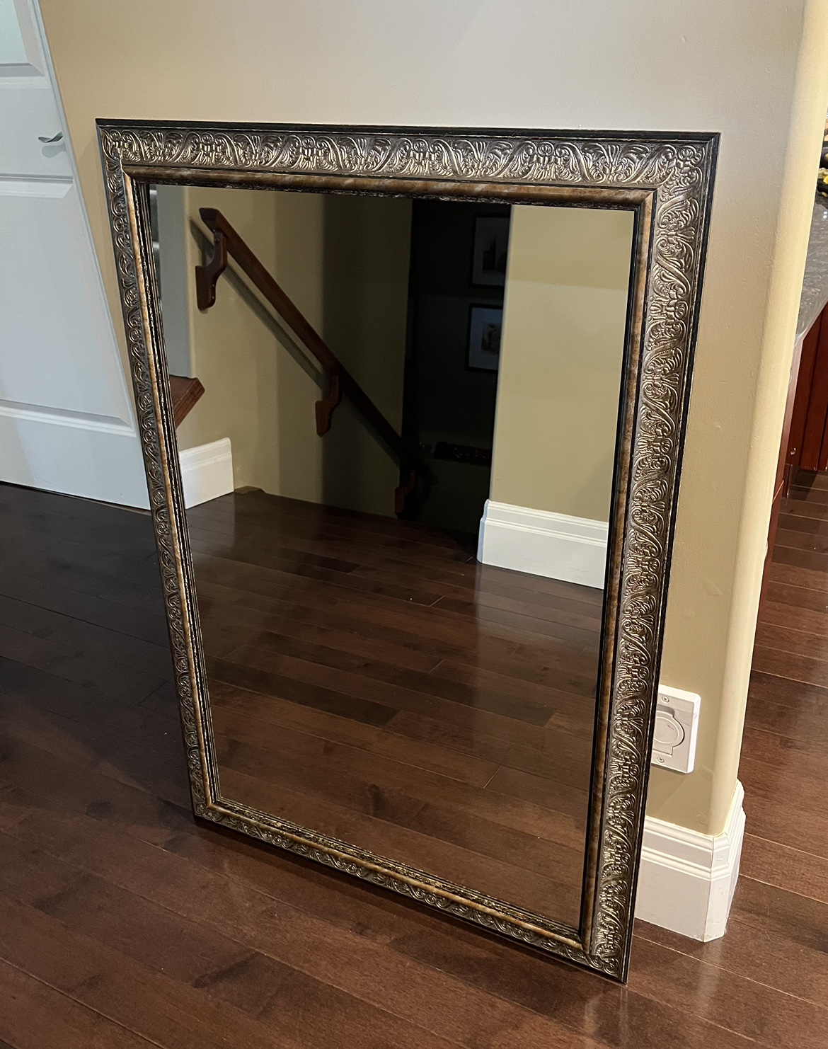 Vintage Style Mirror - photo 2