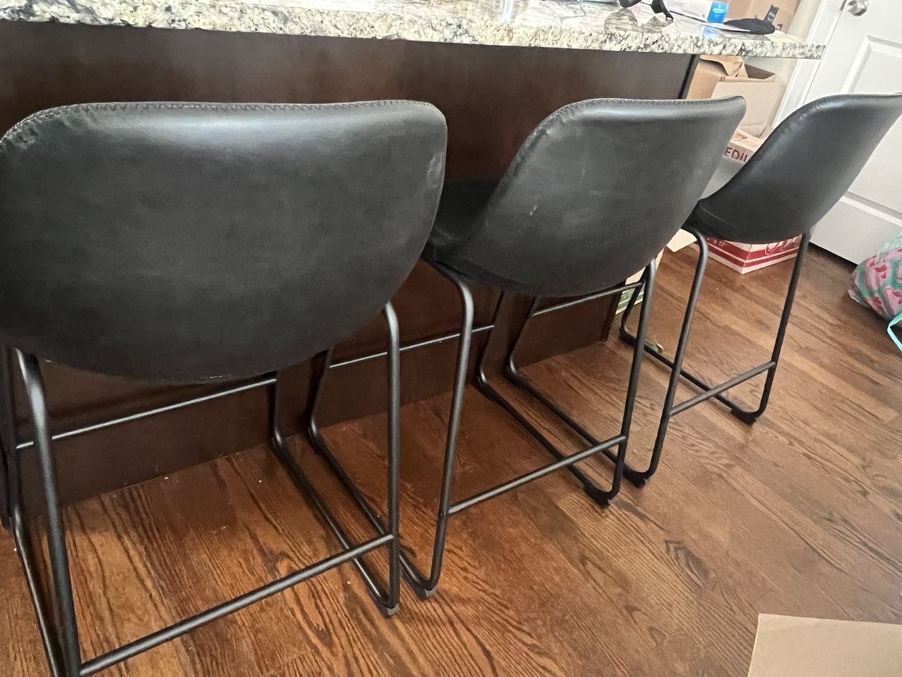 3 bar stools - photo 5
