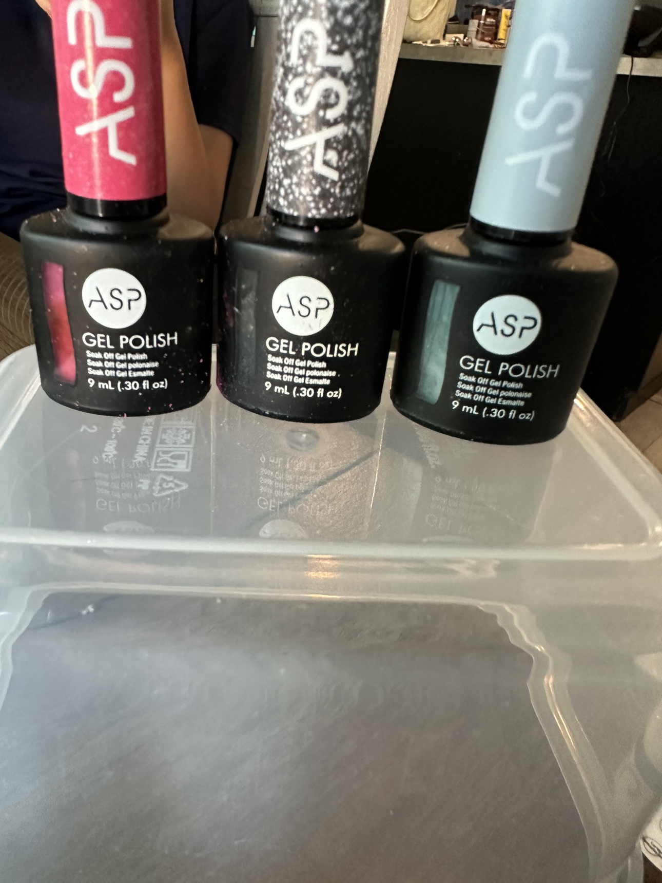 Gel polish and LED light - photo 2