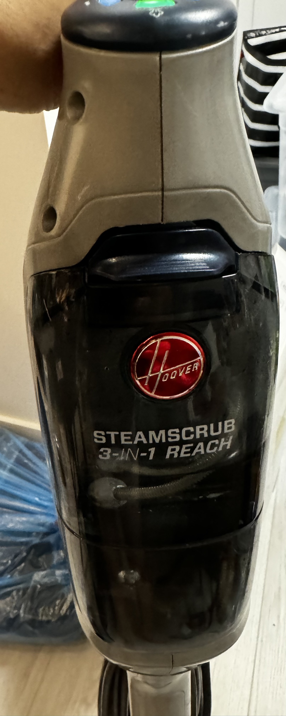 3-in-1 steam cleaner - photo 2