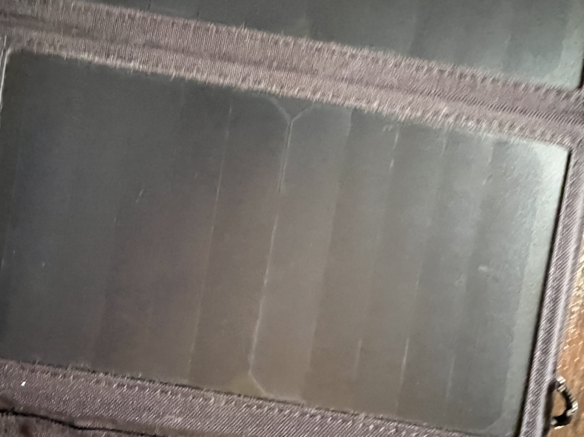 Solar charger - photo 5
