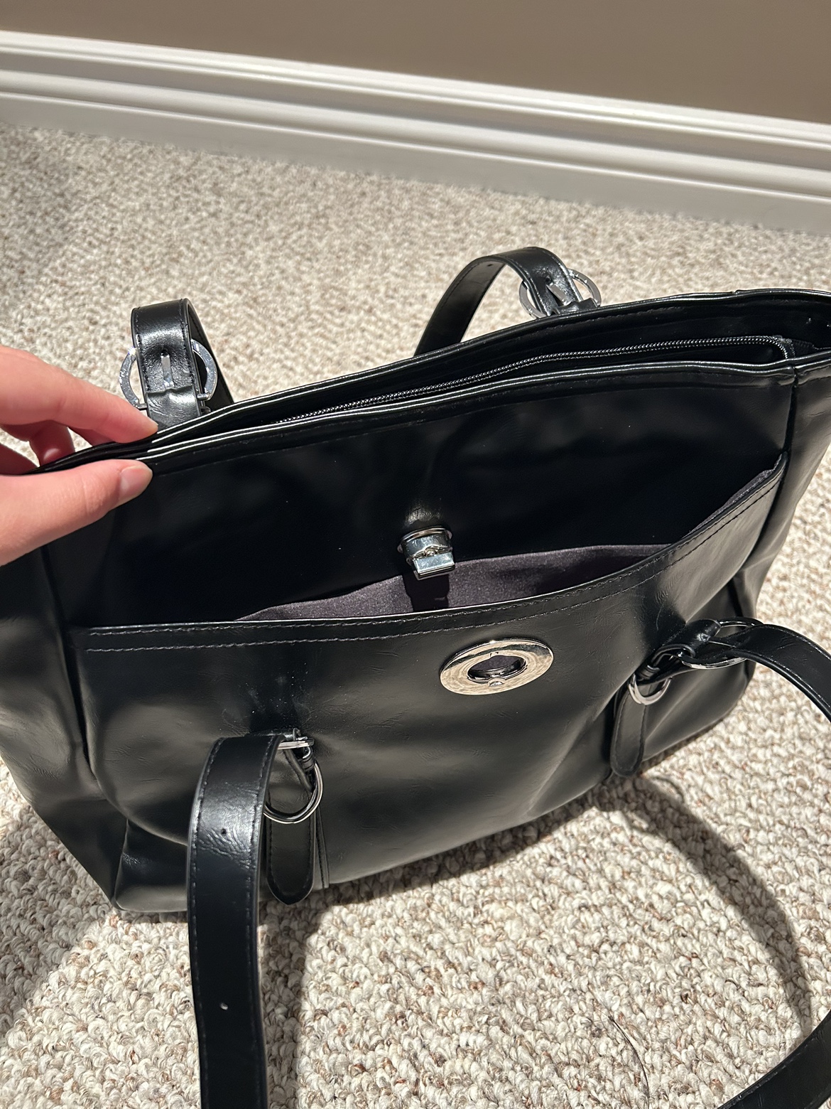 black leather tote bag - photo 4