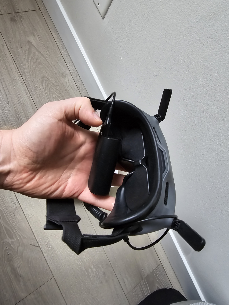 DJI Avata pro wiew combo Includes New RC Motion 2 and Goggles 2 - photo 5