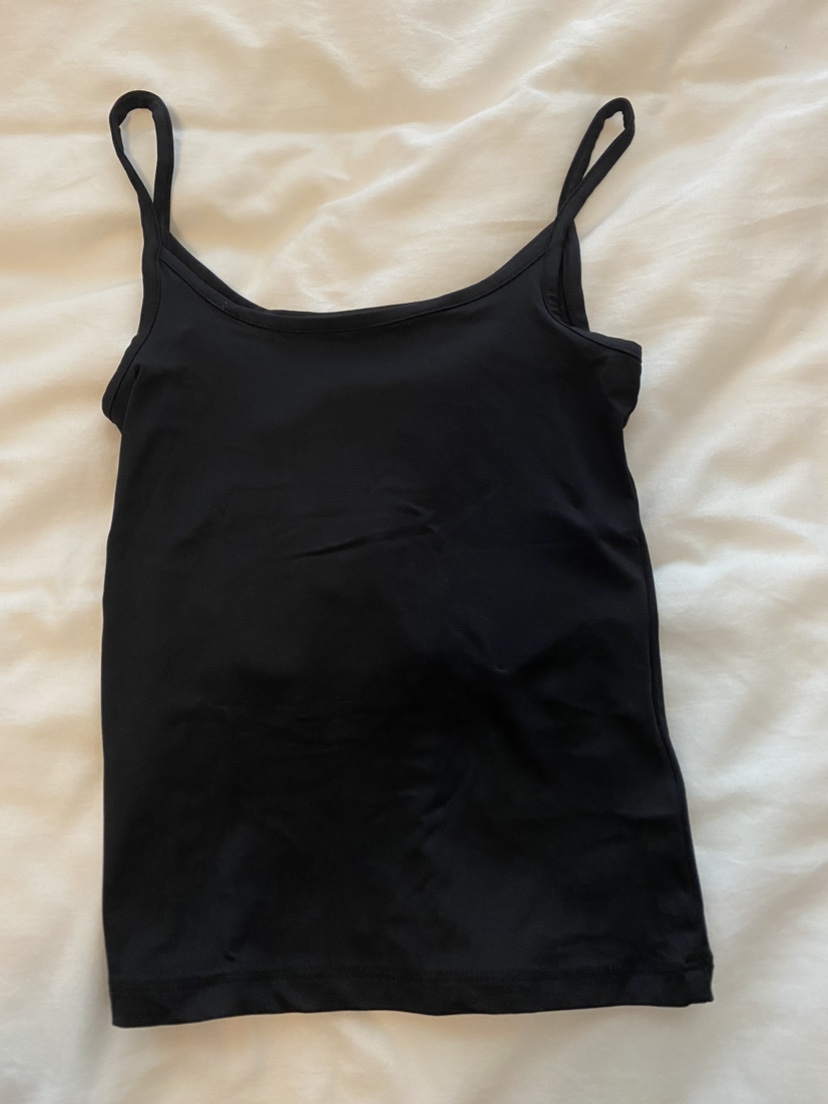 H&M fitted soft tanks image indicator(5)