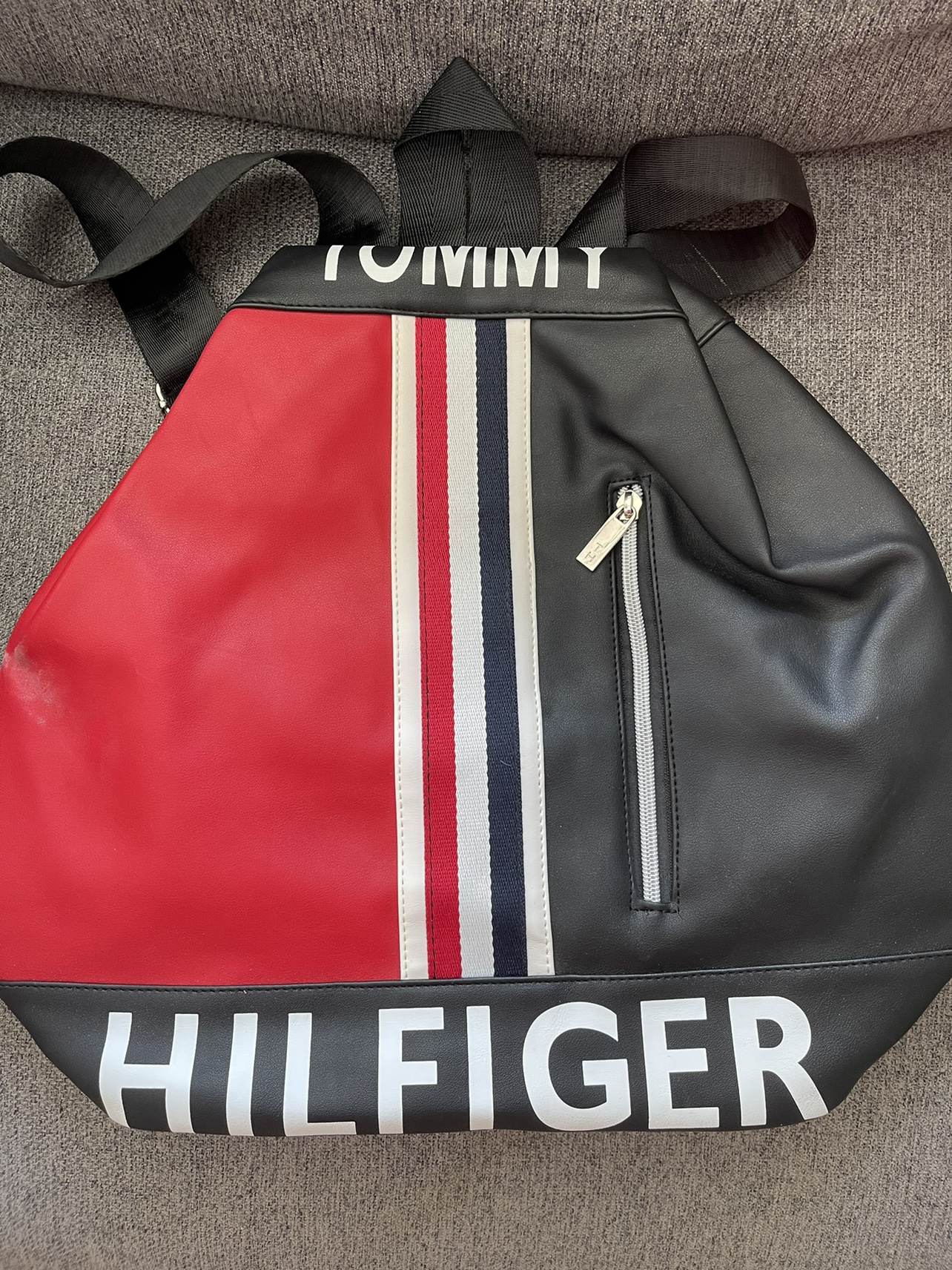 Tommy Hilfiger backpack - photo 2