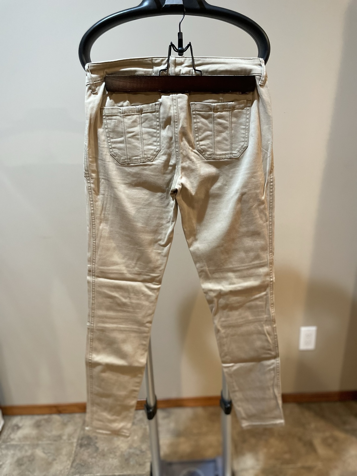 Hollister Beige Pants - photo 2