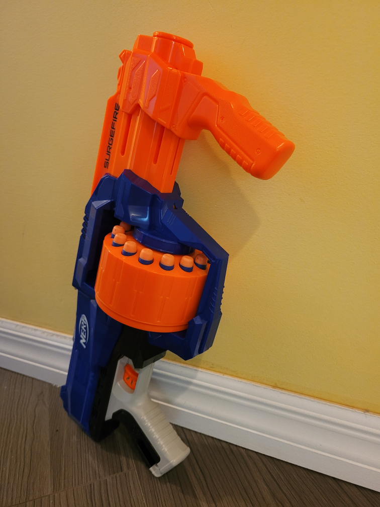 NERF Elite Surgefire Gun Blaster with 15 Rounds Rotating Drum image indicator(2)