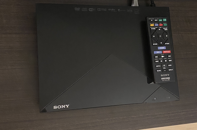 Sony DVD player with WiFi - photo 2