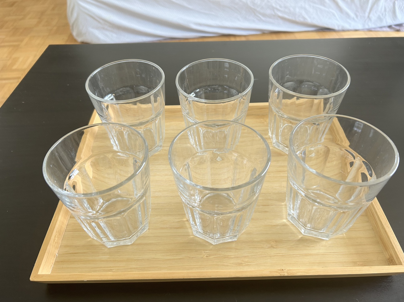 Ikea 6 Glasses with Tray