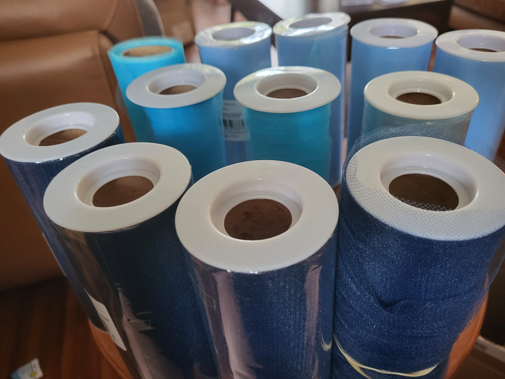 Different blues of tulles