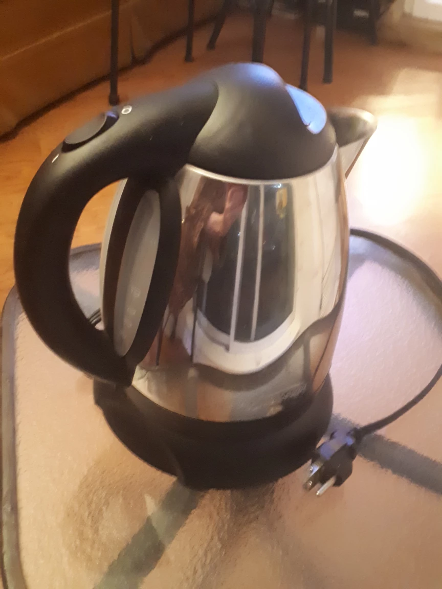 electrical kettle Sunbeam thumbnail