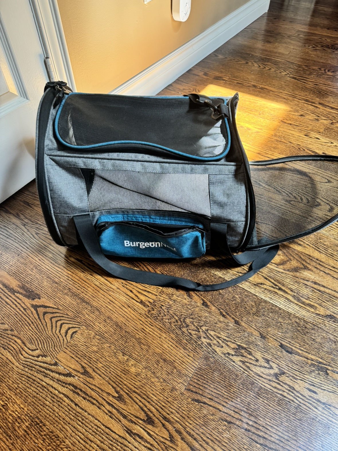 Pet Carrier - photo 2