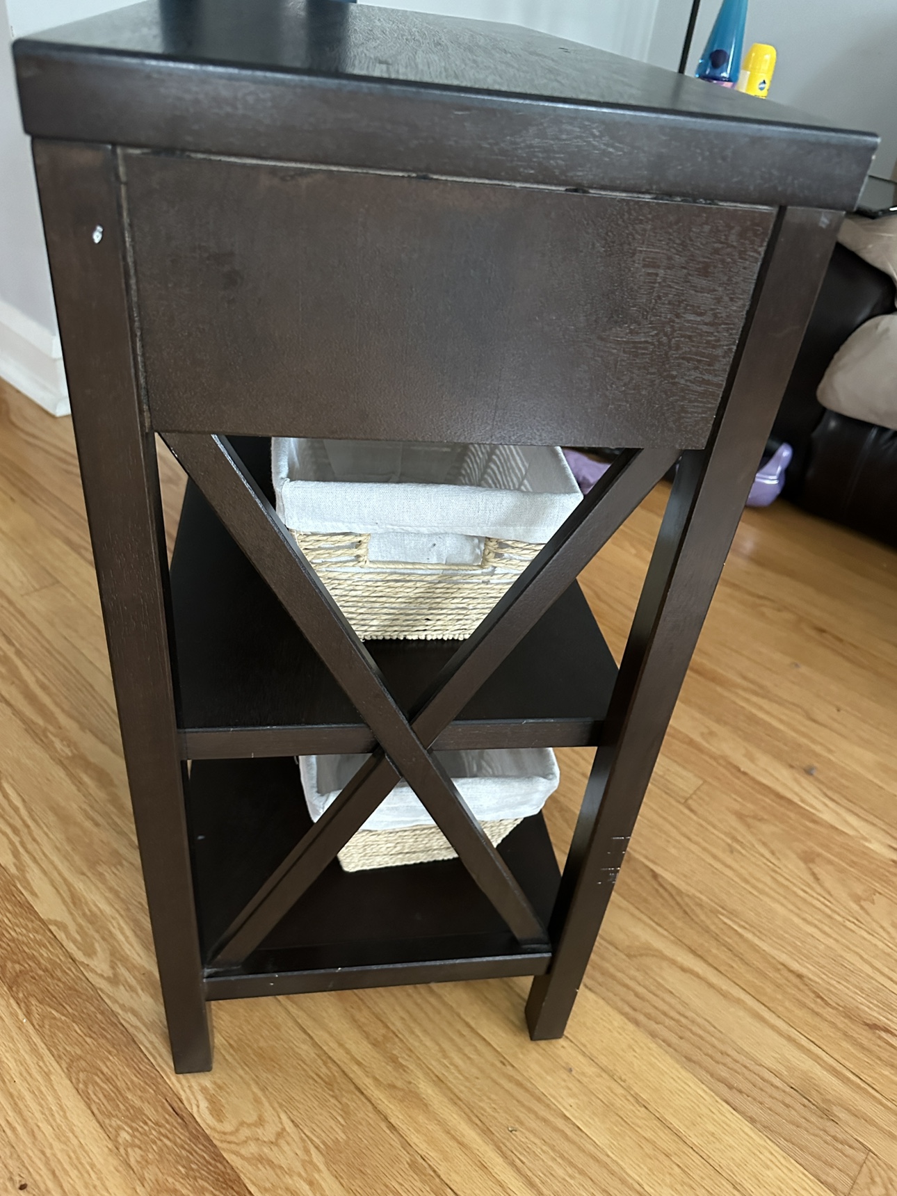 Table console with Baskets