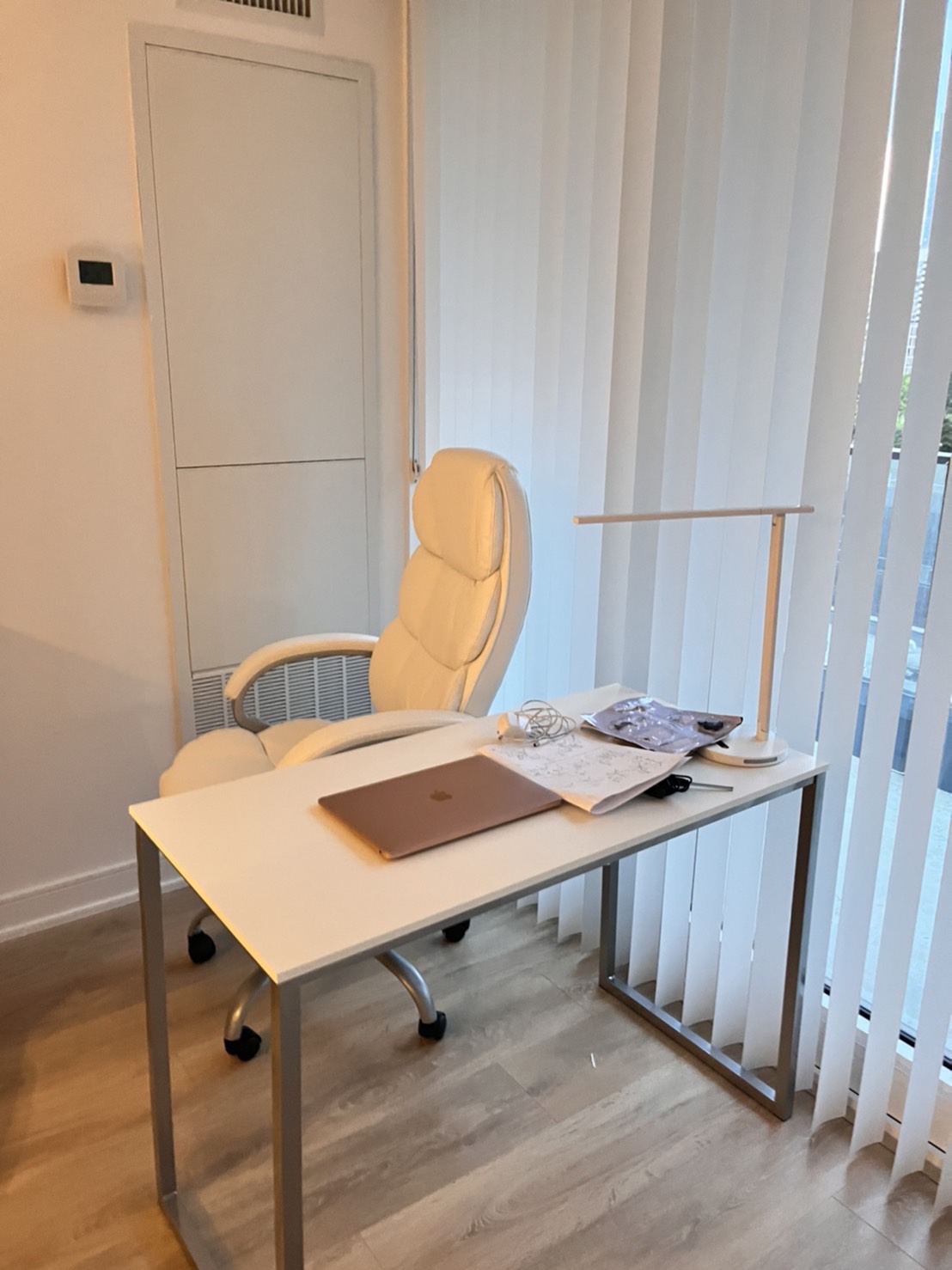 Amazon white computer desk
