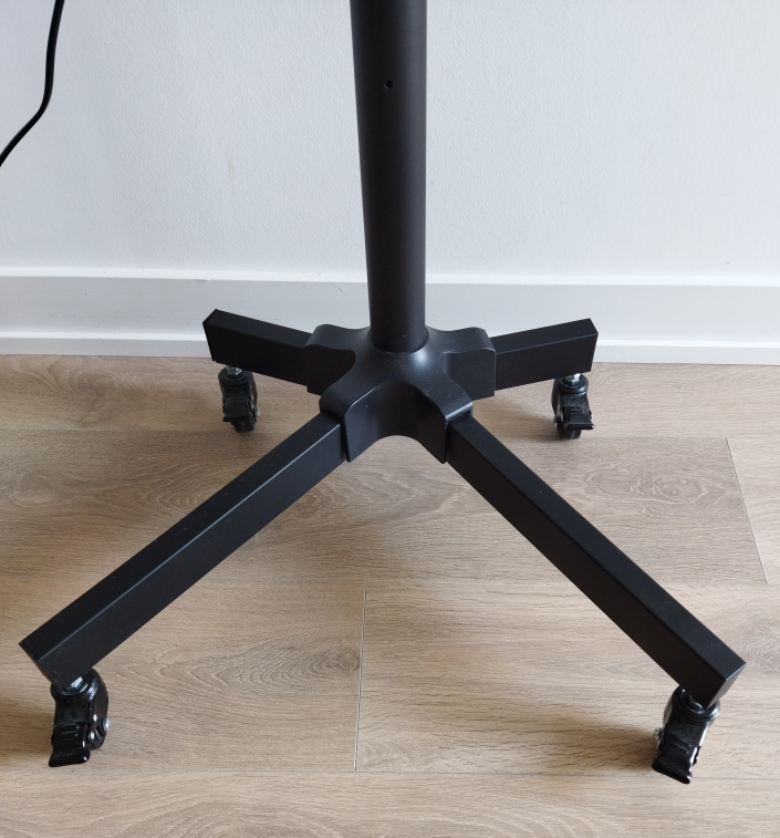 Mobile TV Cart 32-60 inches image indicator(6)