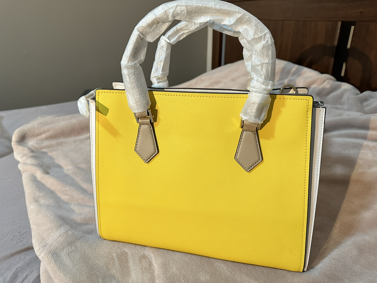 Michael Kors Purse - photo 2
