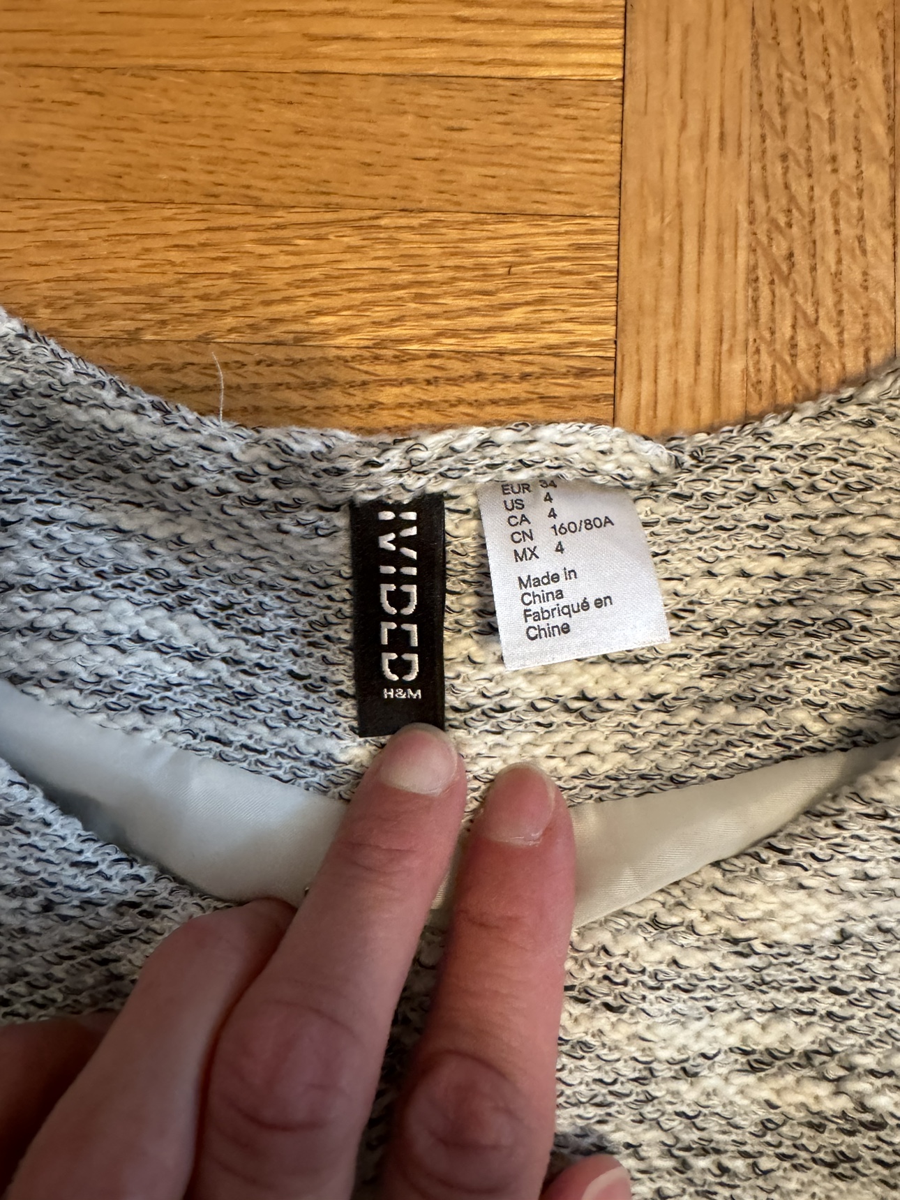 Tweed style jacket image indicator(2)