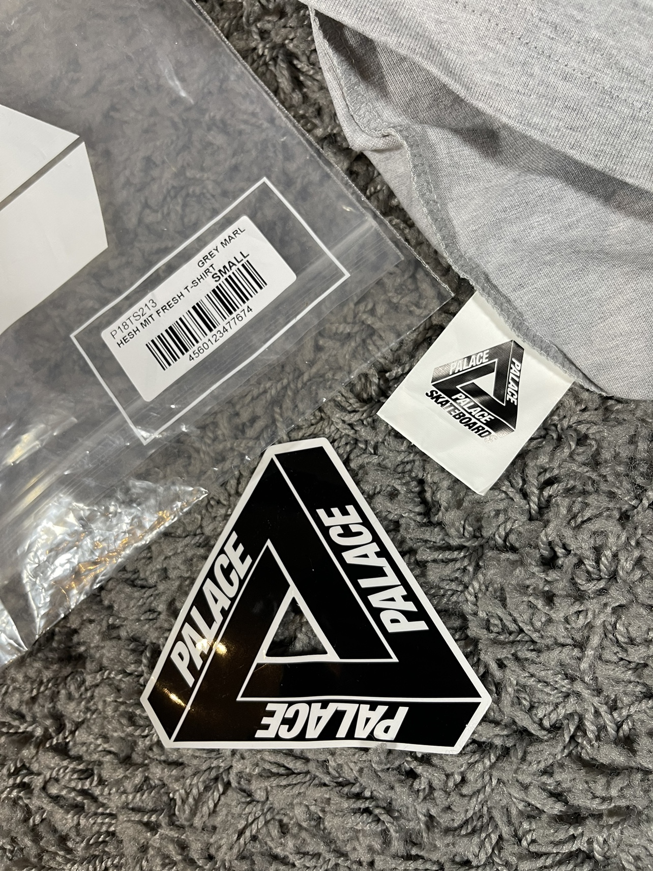 2020SS Palace Hesh Mit Fresh T-Shirt Tee Grey Marl Snake image indicator(6)