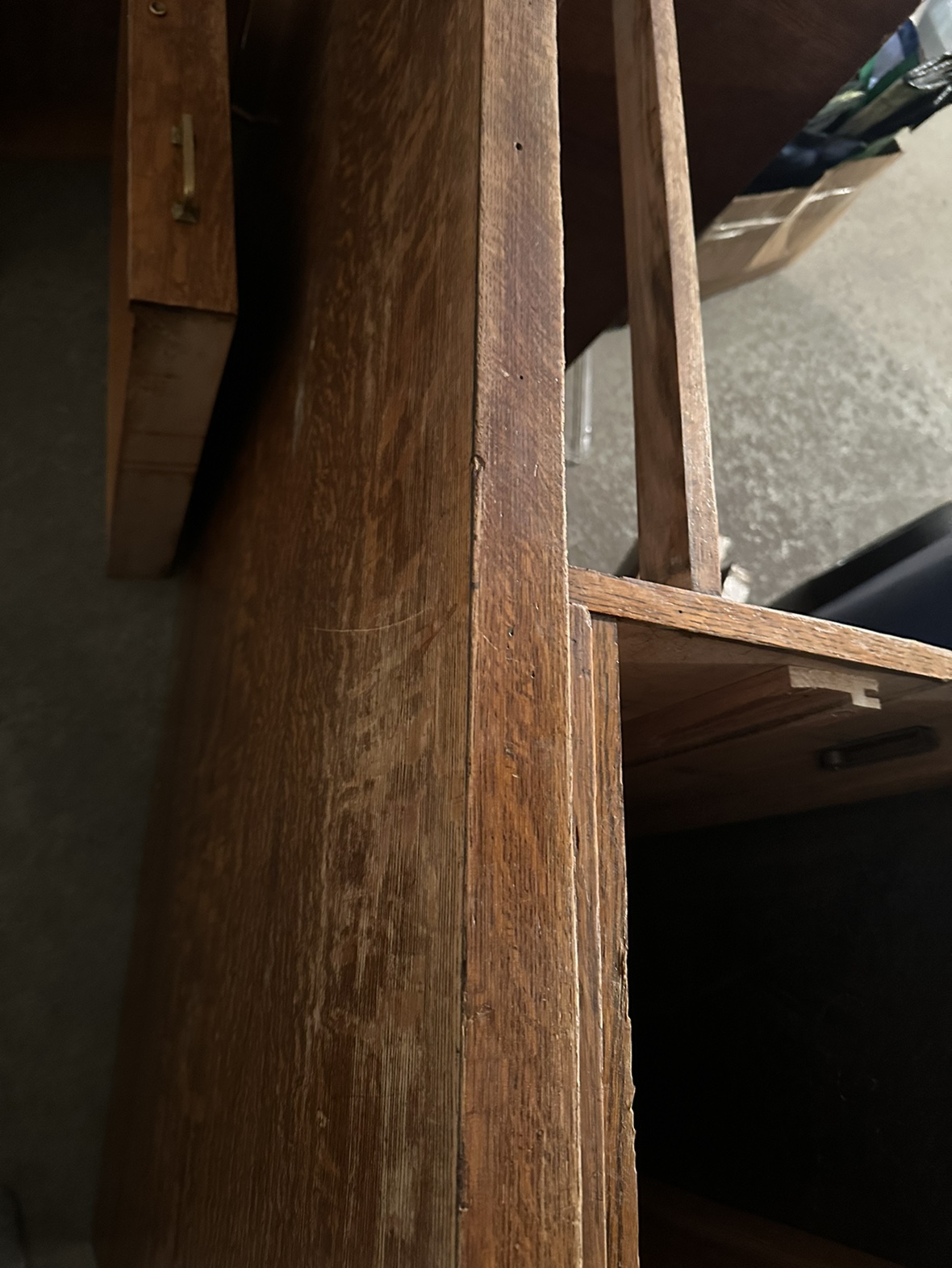 Free oak desk. Solid oak - photo 2