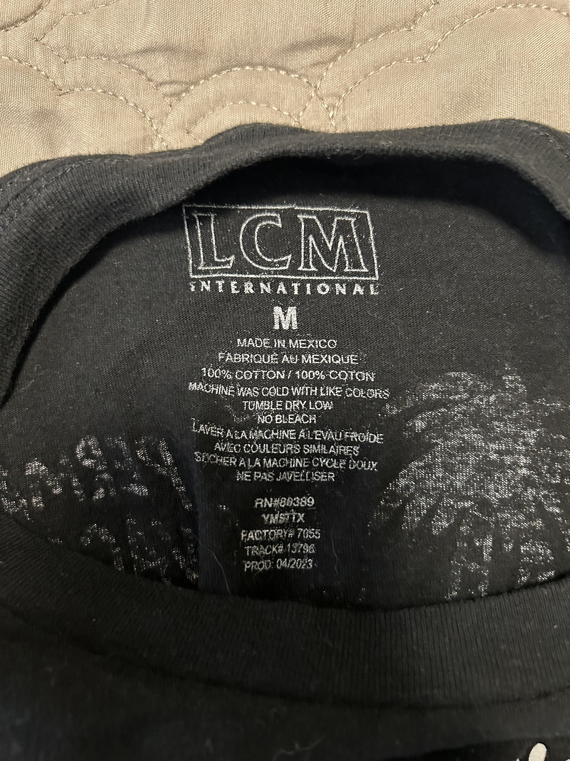 Black shirts image indicator(3)