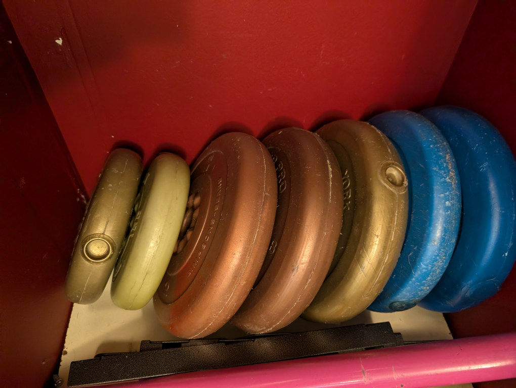 bench press - photo 4