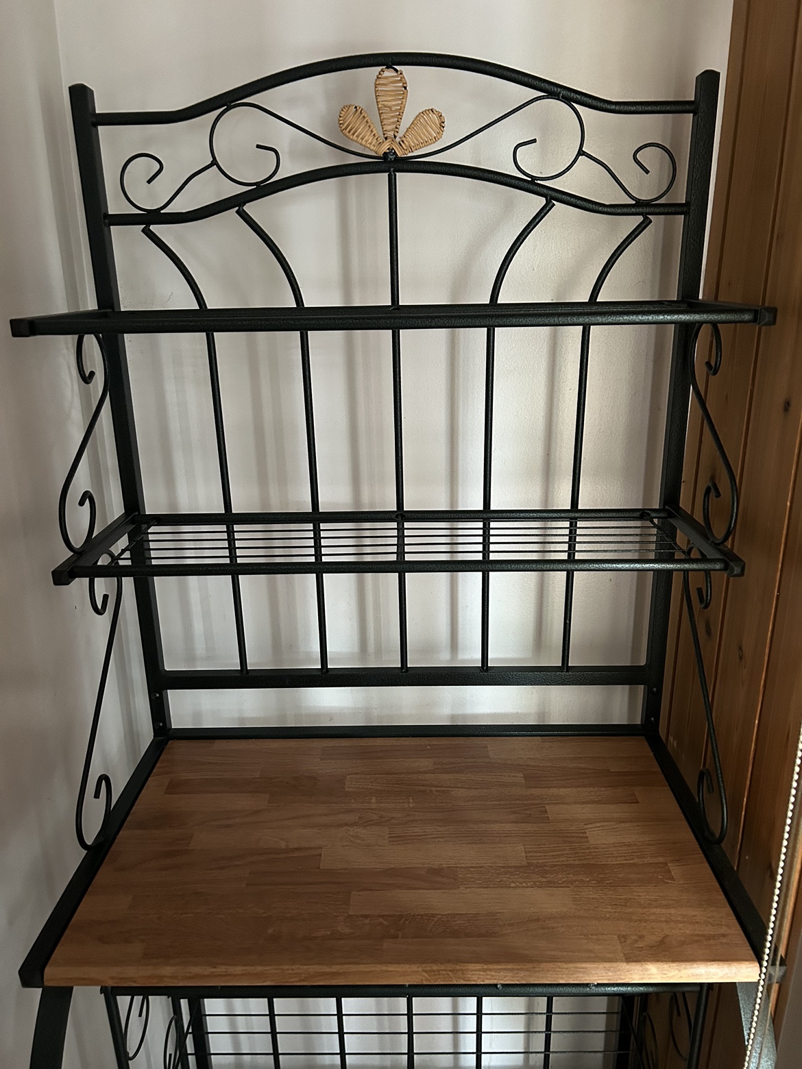 *REDUCED* Bakers Rack image indicator(2)