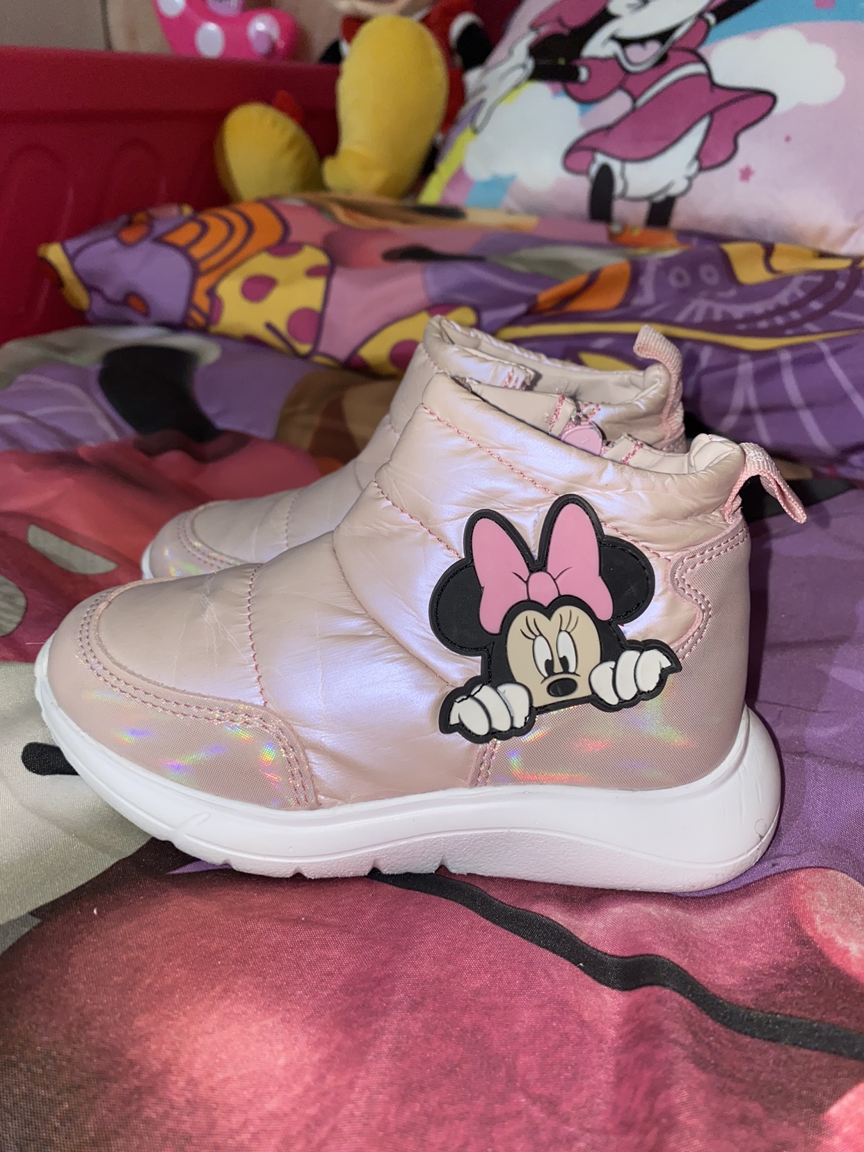 Boots for girl minnie mouse