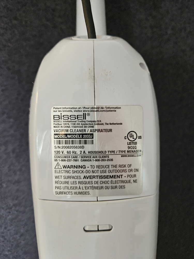 Bissell Featherweight vacuum - photo 4