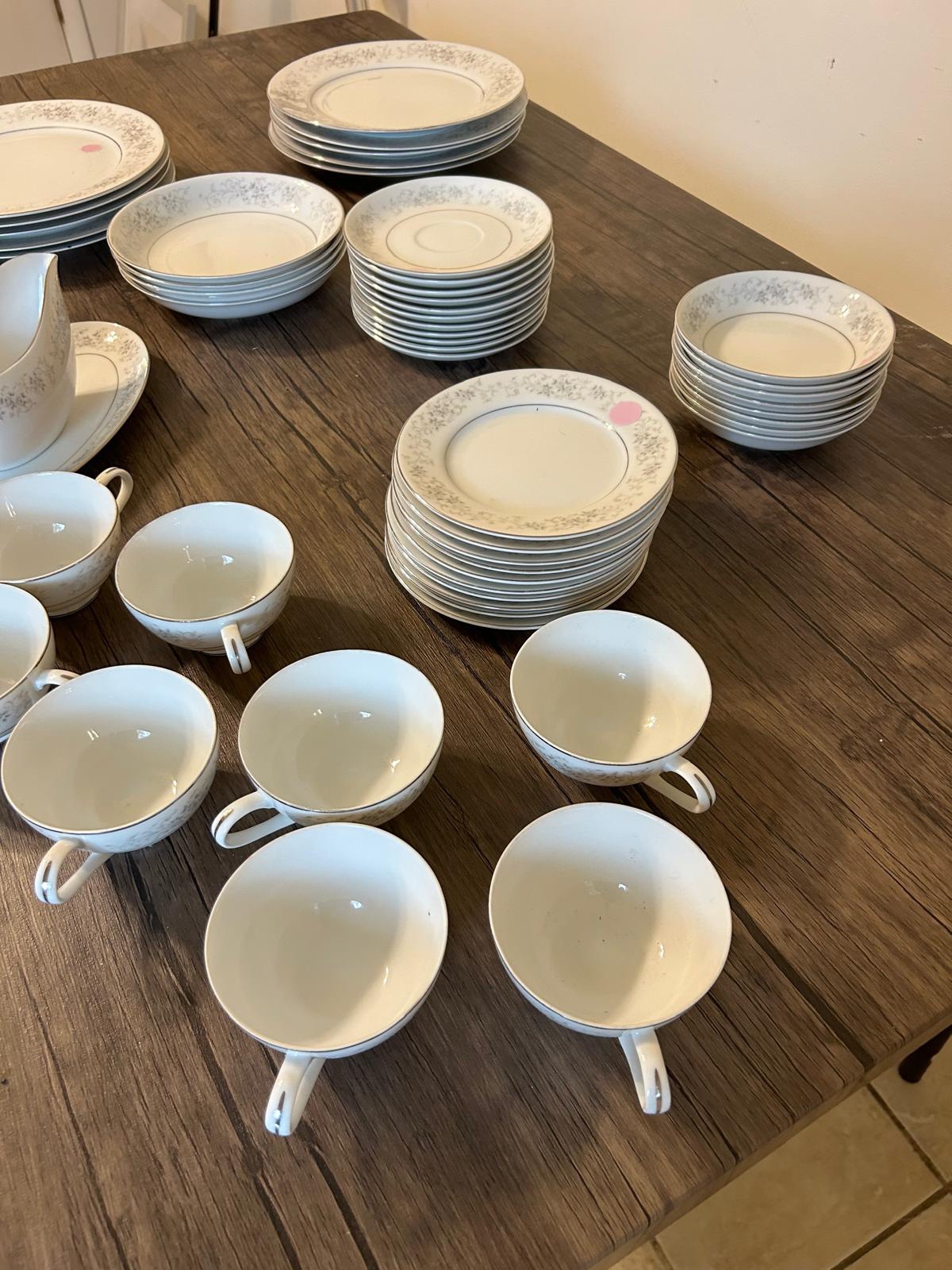 Plate vintage dining 🧡
