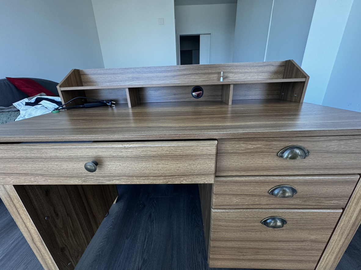Standing/ computer desk