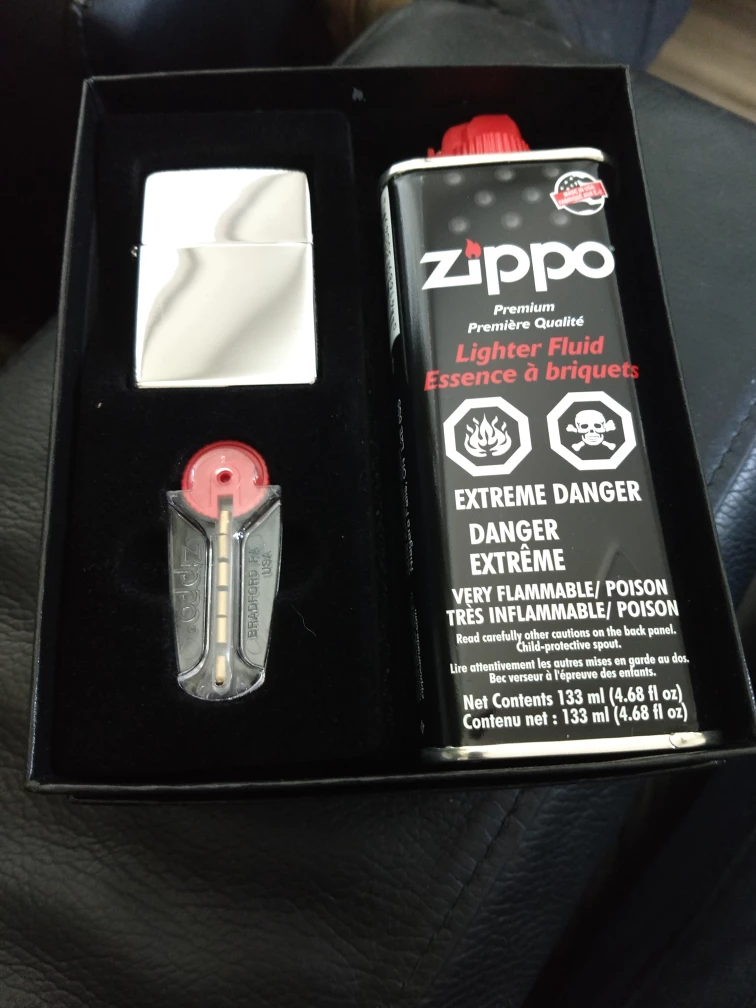Genuine ZIPPO Gift Set