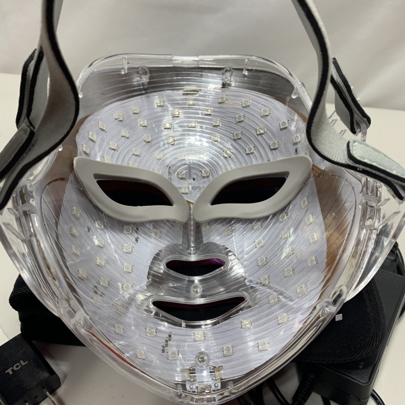 Predire Light Therapy mask and LEREDD Light Therapy Wrap image indicator(3)