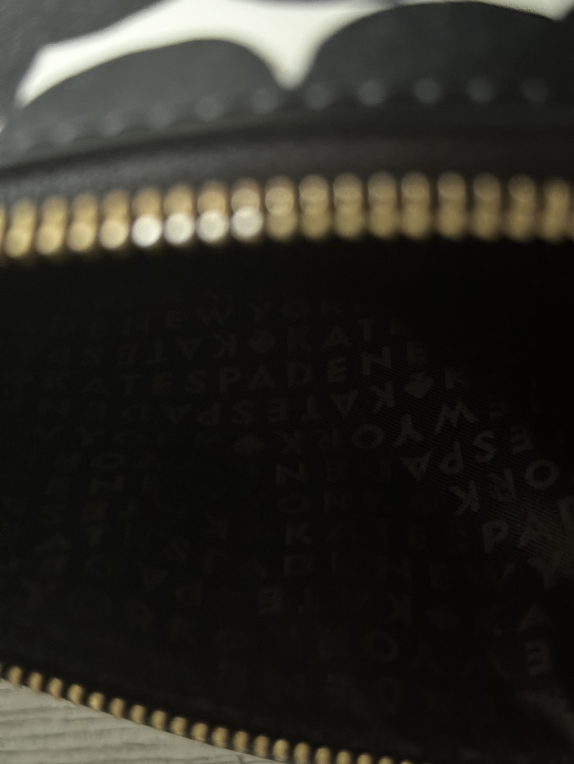 Kate Spade Purse image indicator(3)