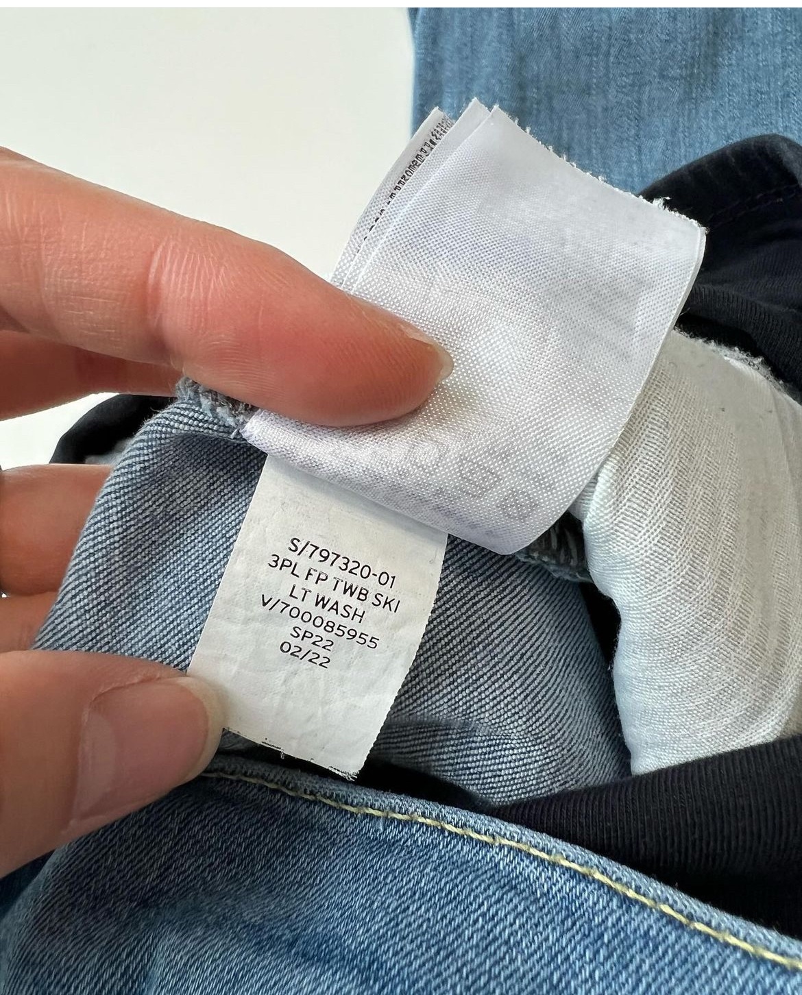 maternity jeans pants image indicator(4)