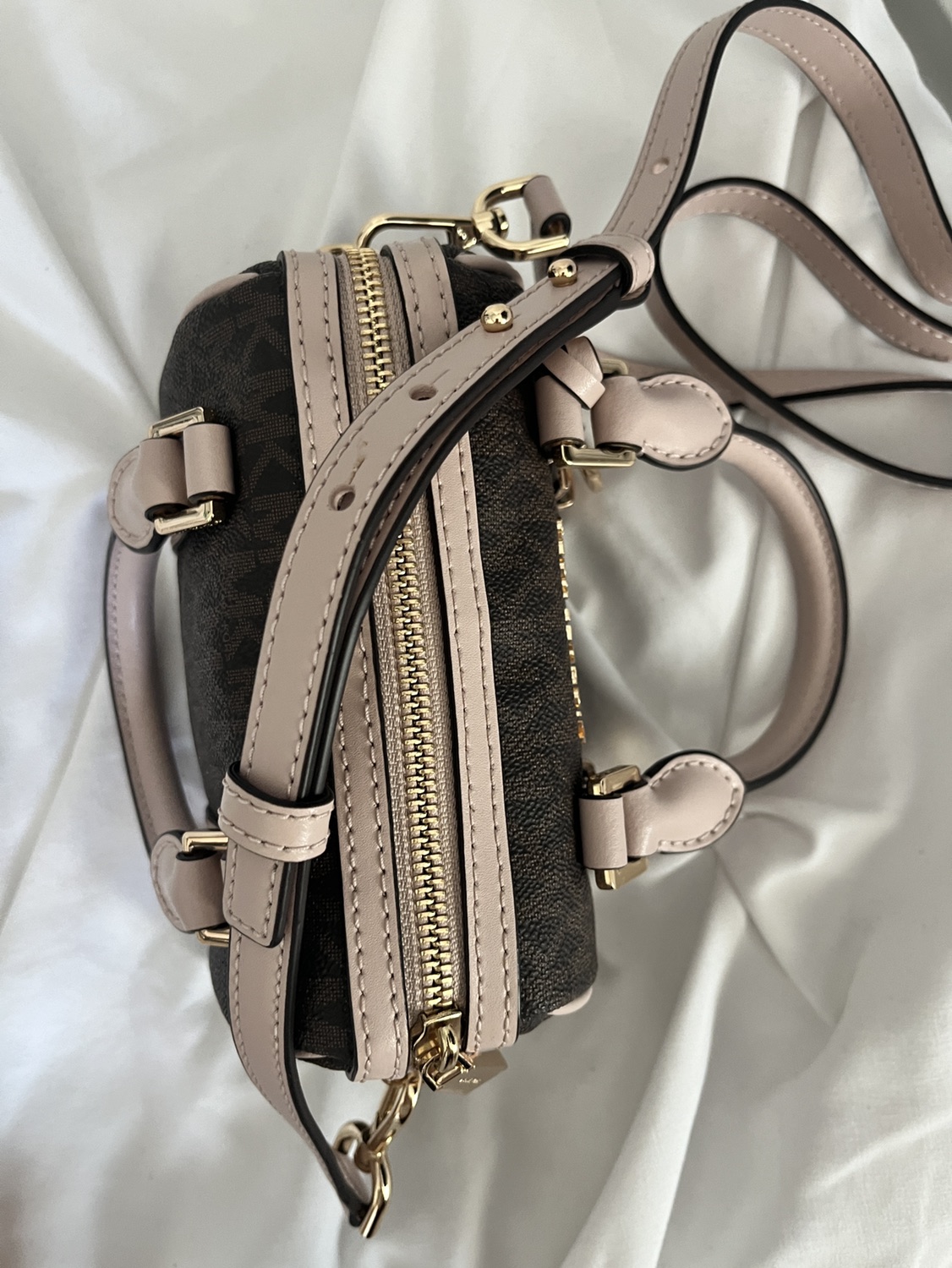 Michael Kors Mini Bedford Duffle Crossbody *NEVER USED* - photo 5