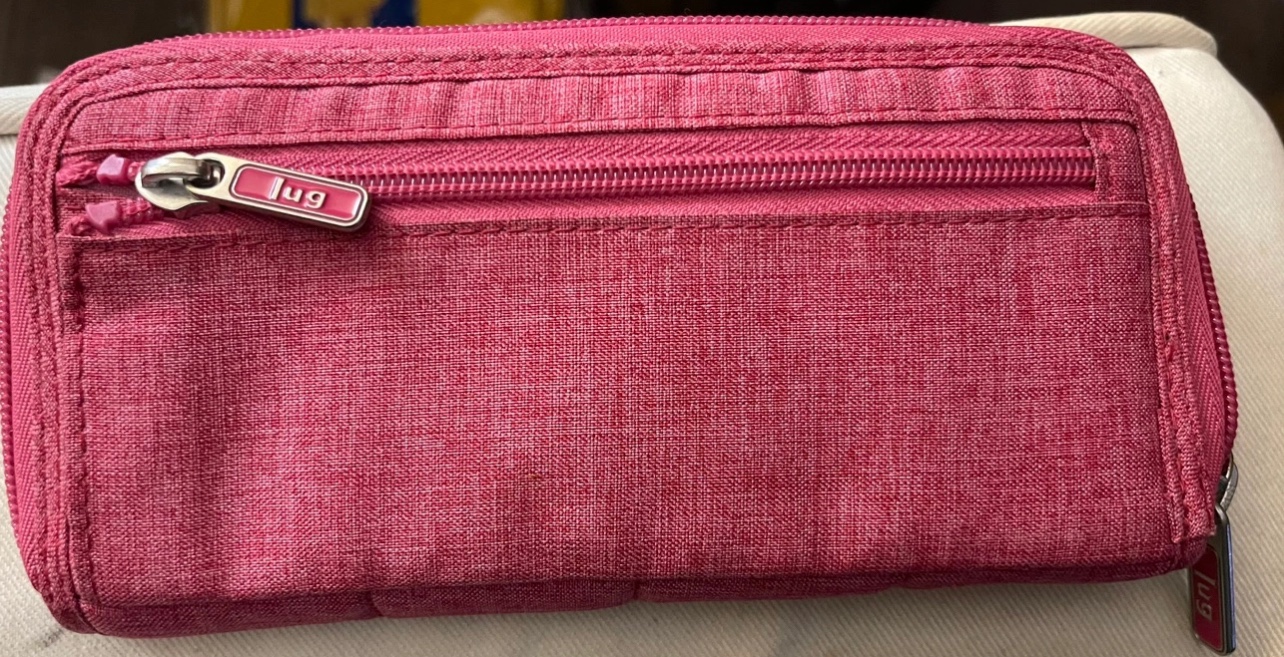 Lug Wallet image indicator(3)