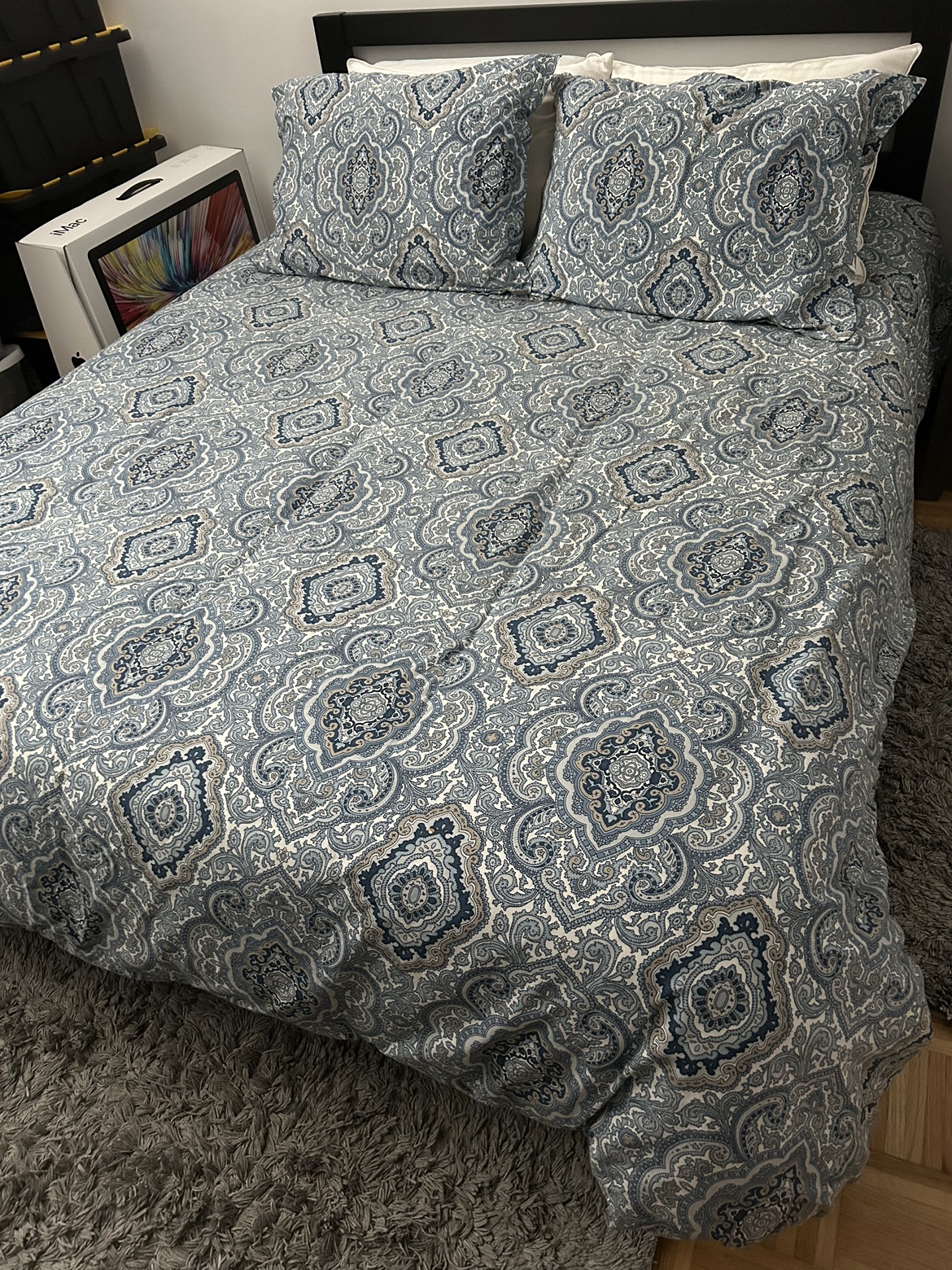 Bedroom set