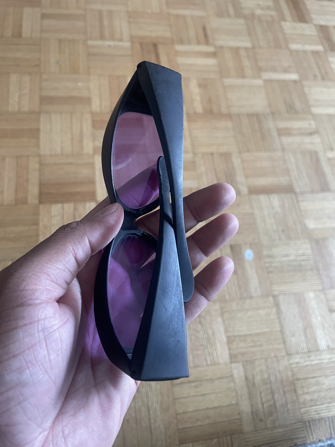 Sunglasses image indicator(5)