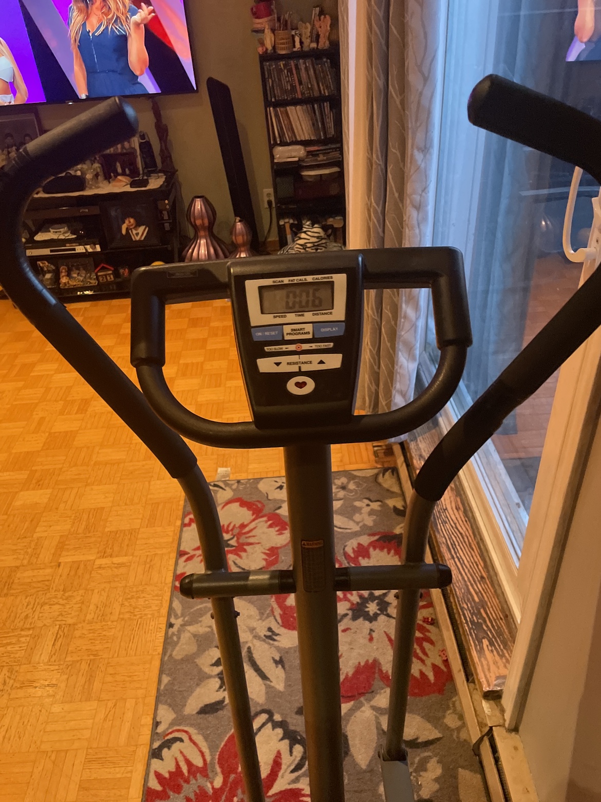 Momentum 620 exercise machine - photo 2