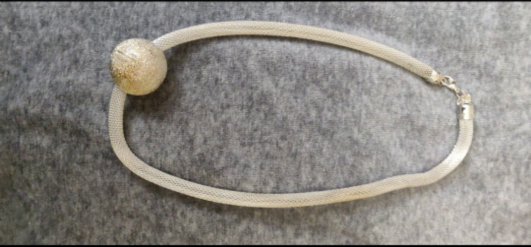 Mesh necklace image indicator(2)