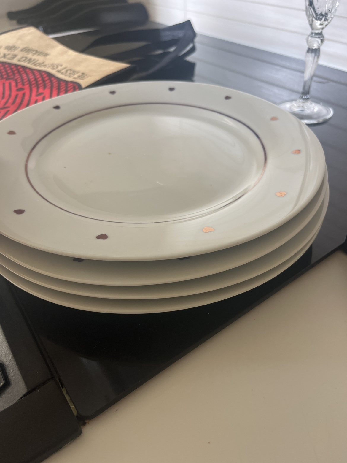 Free plates and pots and drinking glasses - photo 2