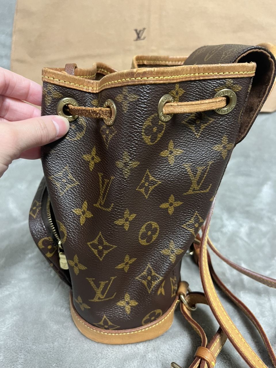 Authentic LV Montsoursi PM - photo 3