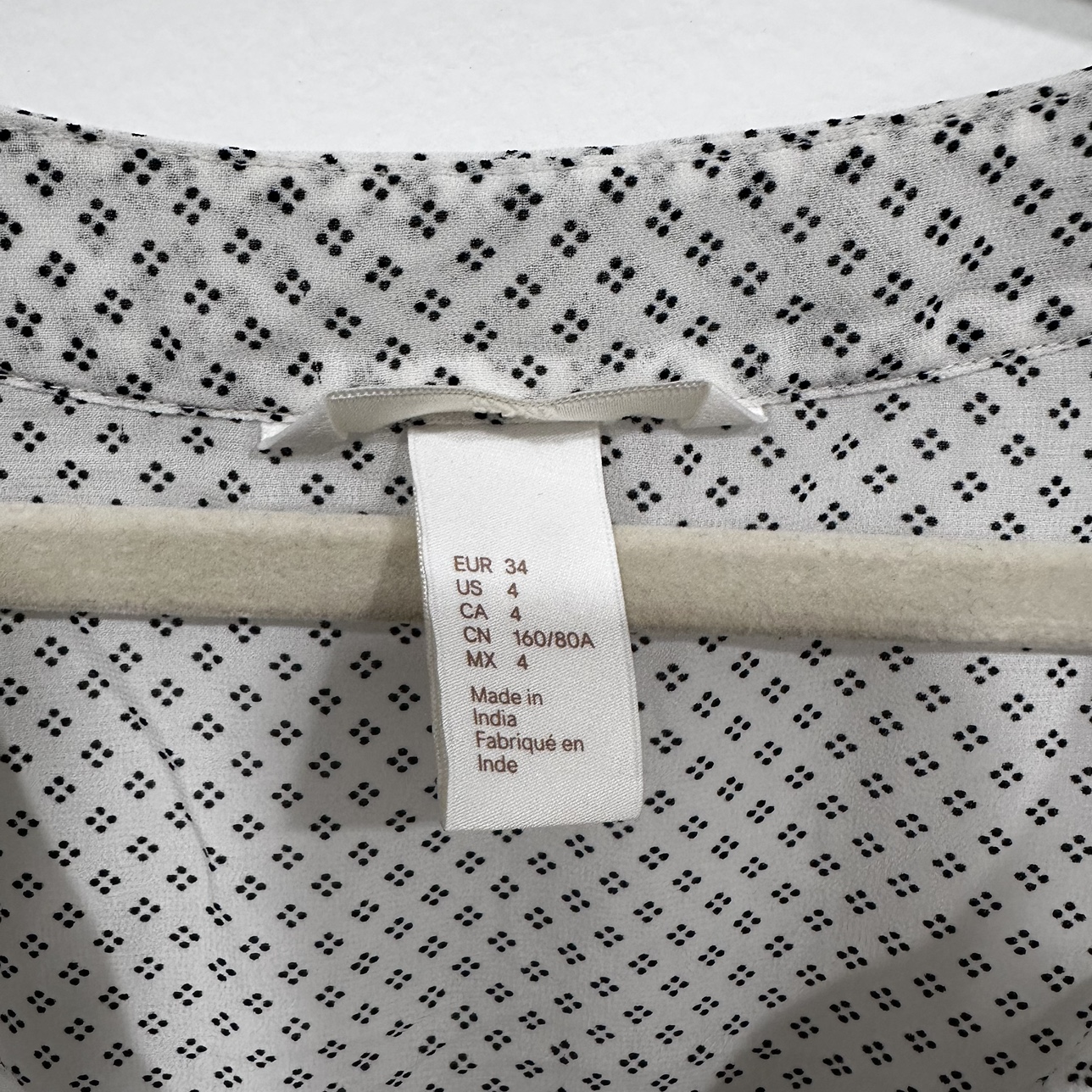 H&M flowy printed top image indicator(3)