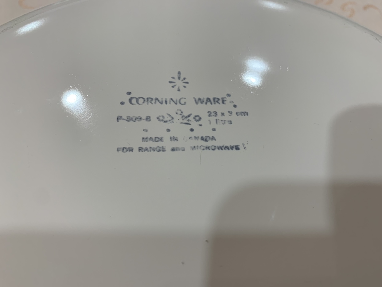 Corning Ware Cornflower Pie Plate image indicator(9)