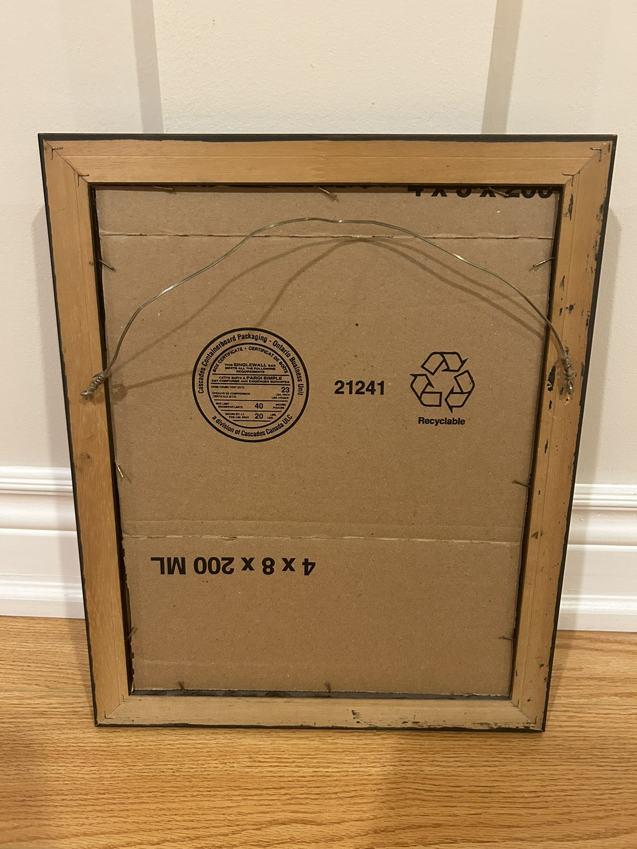 2 Beautiful Wooden picture Frames 8 by 10 -Reduced! image indicator(5)